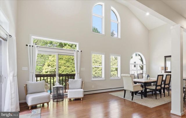 6256 WOODFAIR DR, Fairfax Station, VA 22039