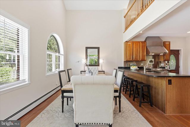 6256 WOODFAIR DR, Fairfax Station, VA 22039