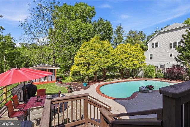 6256 WOODFAIR DR, Fairfax Station, VA 22039