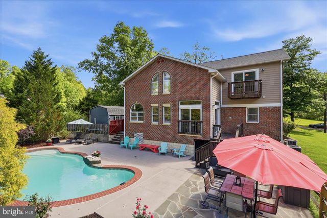 6256 WOODFAIR DR, Fairfax Station, VA 22039