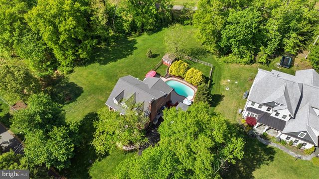 6256 WOODFAIR DR, Fairfax Station, VA 22039