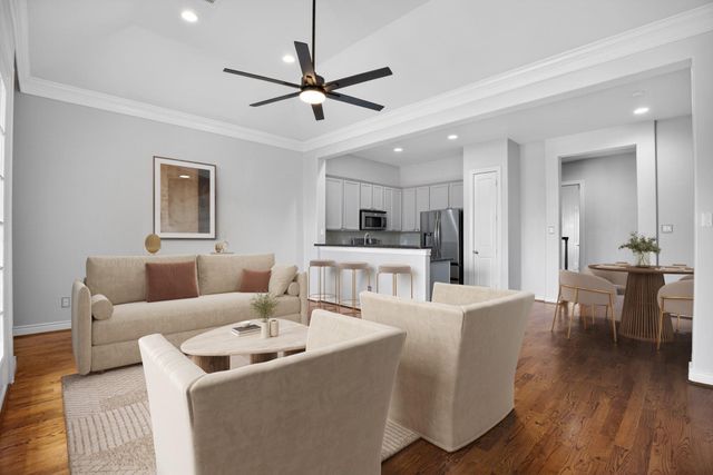 5719 Darling Street, Houston, TX 77007