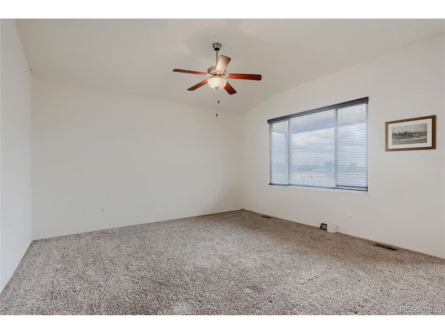 3308 Auklet Dr, Berthoud, CO 80513