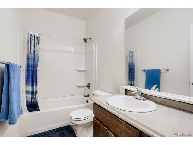 3308 Auklet Dr, Berthoud, CO 80513
