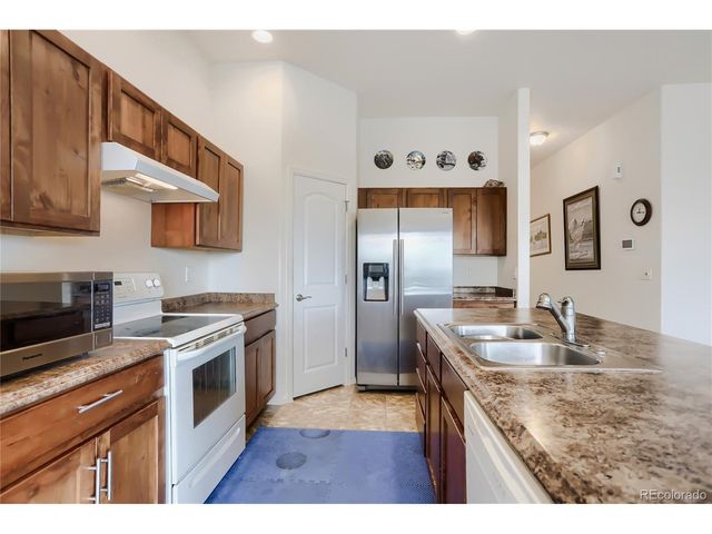 3308 Auklet Dr, Berthoud, CO 80513