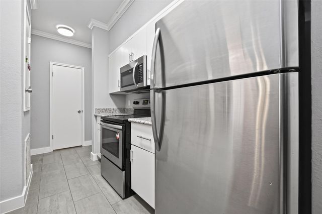 3780 Tanglewilde Street 309, Houston, TX 77063
