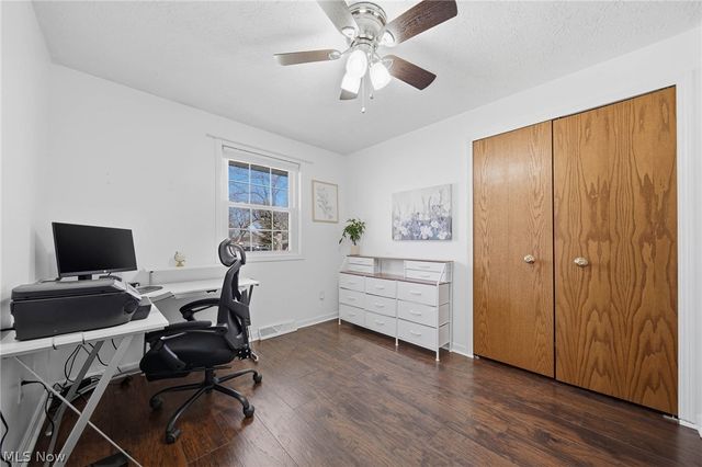 2776 Brouse Street NW, Uniontown, OH 44685