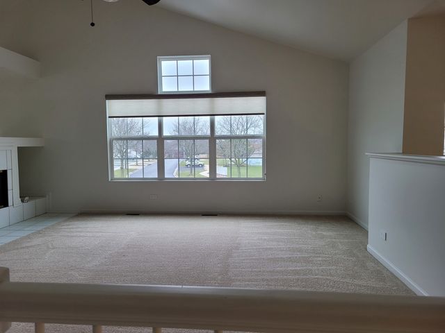175 Arboretum Drive, Lombard, IL 60148