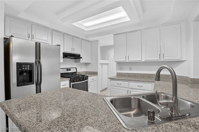 10032 Hermit Rapids Avenue, Las Vegas, NV 89148