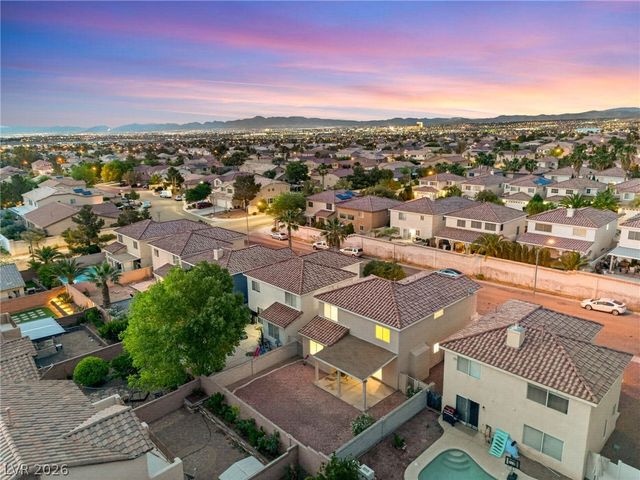10032 Hermit Rapids Avenue, Las Vegas, NV 89148