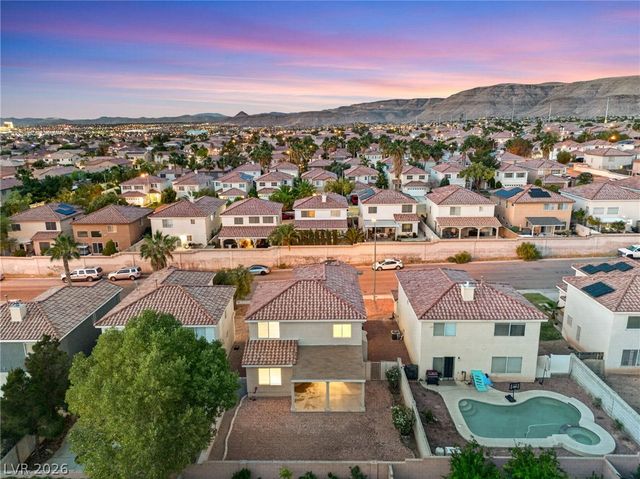 10032 Hermit Rapids Avenue, Las Vegas, NV 89148