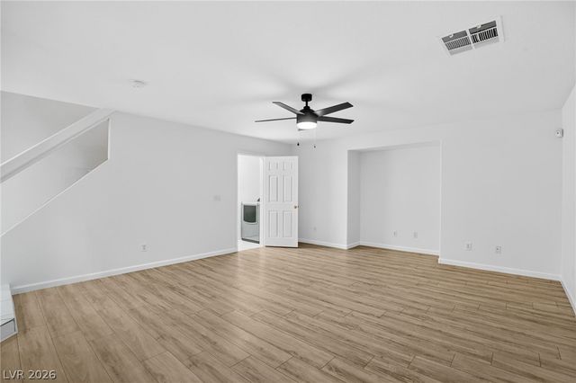 10032 Hermit Rapids Avenue, Las Vegas, NV 89148