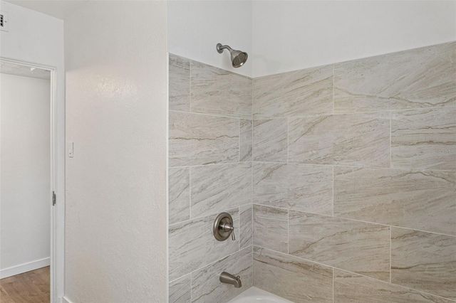 5602 OCEANIC ROAD, Holiday, FL 34690