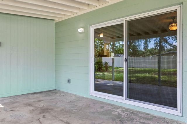 5602 OCEANIC ROAD, Holiday, FL 34690