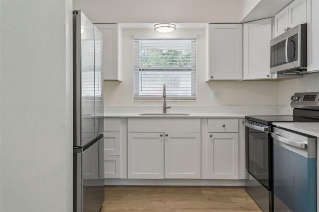 5602 OCEANIC ROAD, Holiday, FL 34690