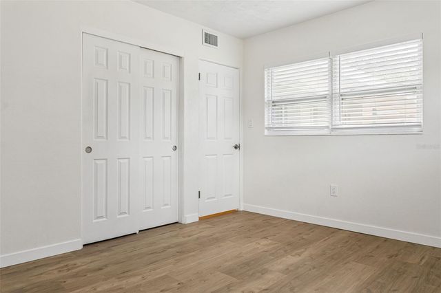 5602 OCEANIC ROAD, Holiday, FL 34690