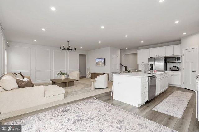 357 MCKITTRICK DR, Stafford, VA 22554