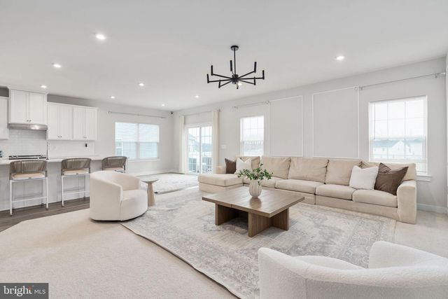 357 MCKITTRICK DR, Stafford, VA 22554