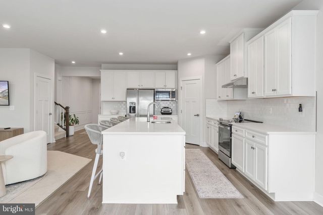 357 MCKITTRICK DR, Stafford, VA 22554