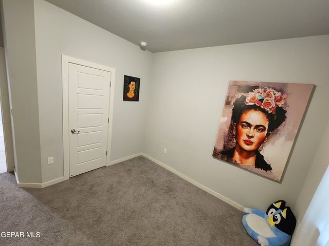 10113 Christmas Cactus Place, Socorro, TX 79927