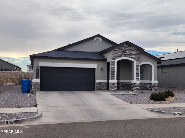 10113 Christmas Cactus Place, Socorro, TX 79927