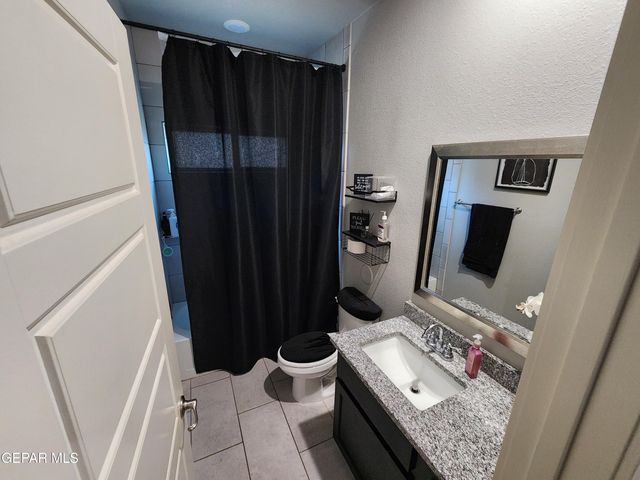 10113 Christmas Cactus Place, Socorro, TX 79927