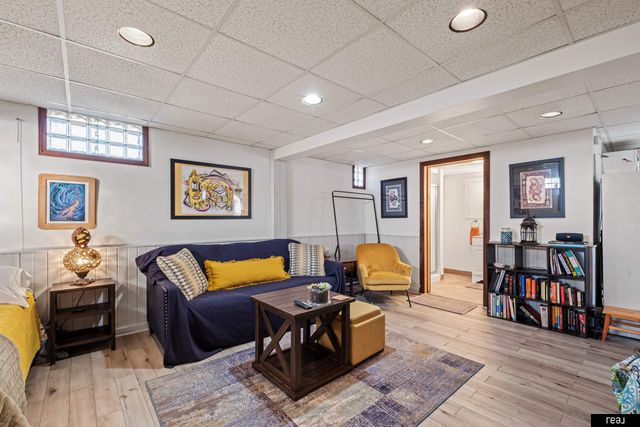 2307 N 68th Street, Omaha, NE 68104