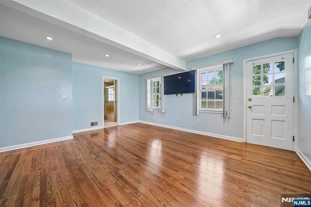 428 Fairfield Avenue, Ridgewood, NJ 07450
