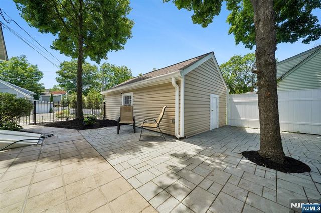 428 Fairfield Avenue, Ridgewood, NJ 07450