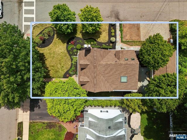 428 Fairfield Avenue, Ridgewood, NJ 07450