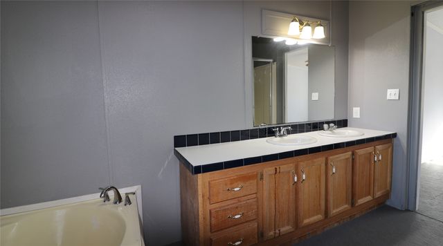 6564 FM 1651, Canton, TX 75103