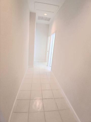 8465 BEACONHILL Road, Palm Beach Gardens, FL 33410