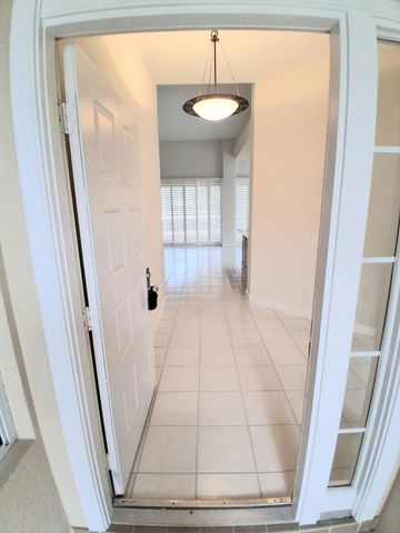 8465 BEACONHILL Road, Palm Beach Gardens, FL 33410