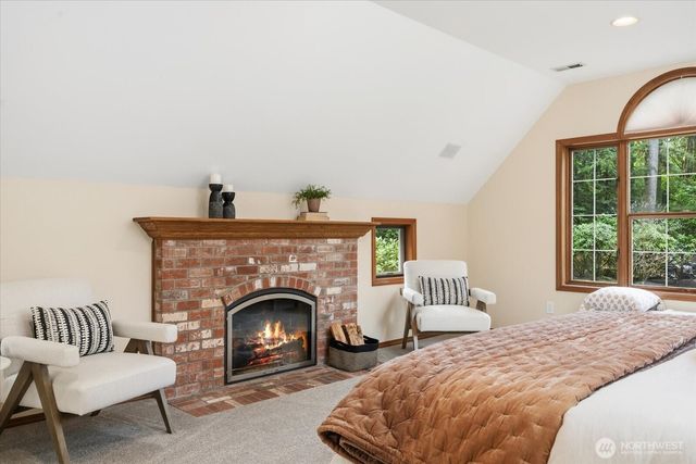 18400 228th Avenue NE, Woodinville, WA 98077