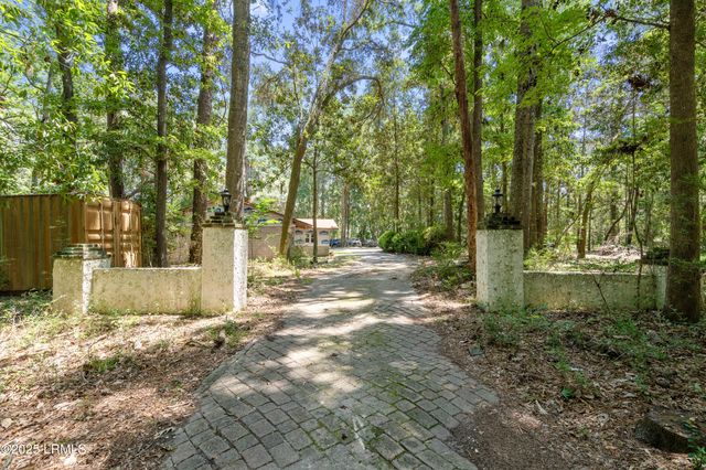 822 Knowles Island Road, Ridgeland, SC 29936