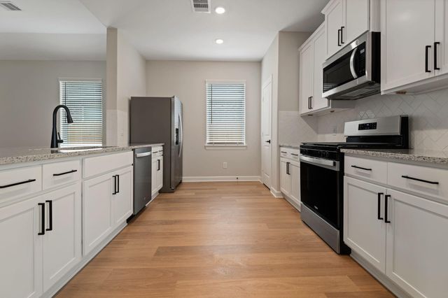 21530 Bluebonnet Bay Drive, Magnolia, TX 77354