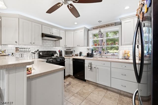 233 Beck Ave, Franklin Twp., NJ 08873