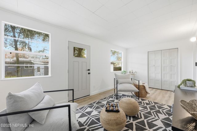 7328 BAMBERG Road, Jacksonville, FL 32277