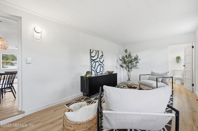 7328 BAMBERG Road, Jacksonville, FL 32277