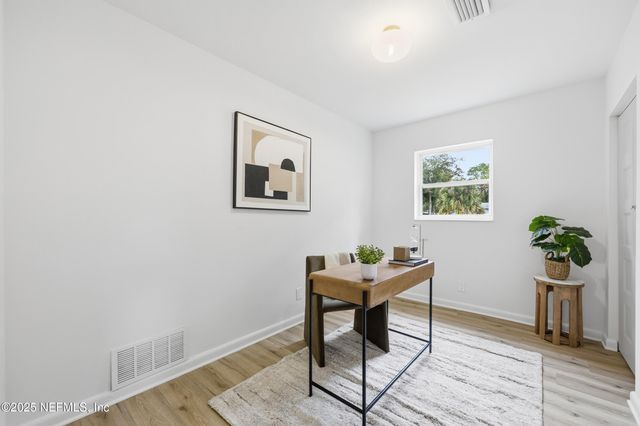 7328 BAMBERG Road, Jacksonville, FL 32277