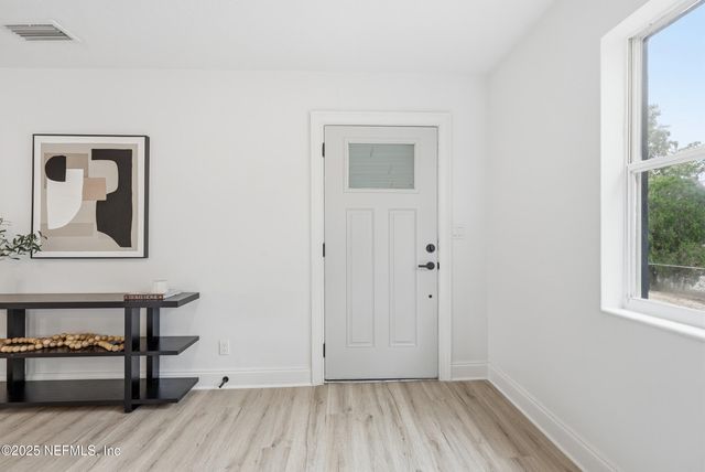 7328 BAMBERG Road, Jacksonville, FL 32277