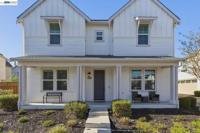 4450 Sunset View Dr, Dublin, CA 94568