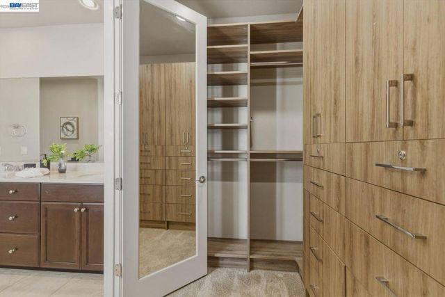 4450 Sunset View Dr, Dublin, CA 94568