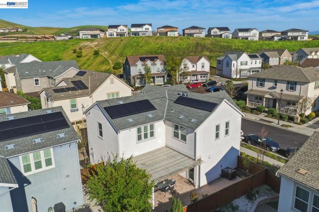 4450 Sunset View Dr, Dublin, CA 94568