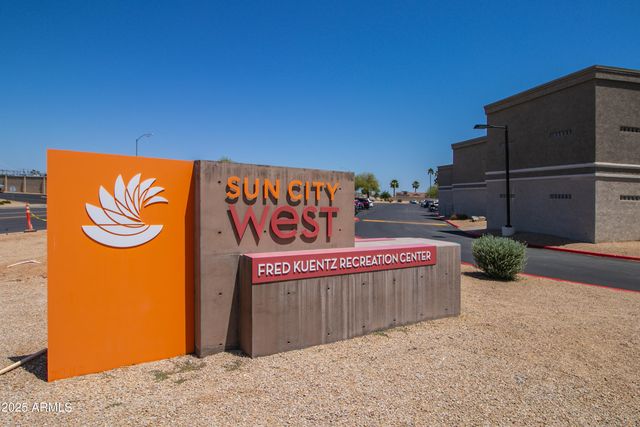 14747 W YOSEMITE Drive, Sun City West, AZ 85375