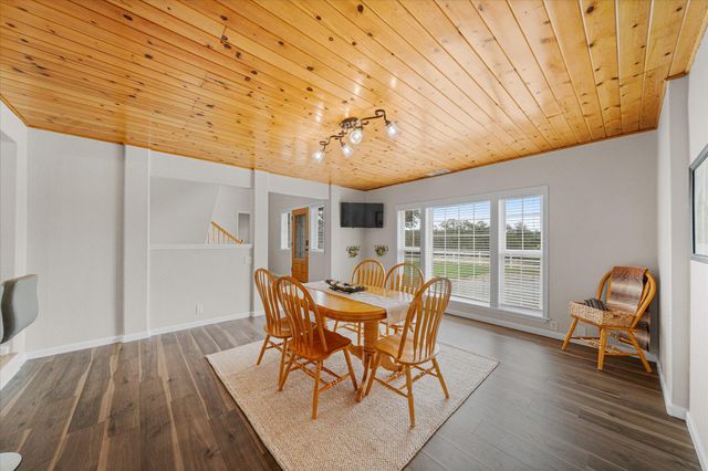 10190 Oak Run Road, Millville, CA 96069