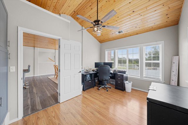 10190 Oak Run Road, Millville, CA 96069