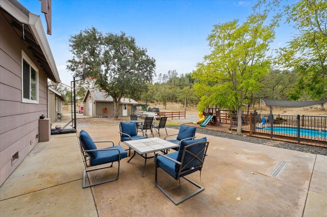 10190 Oak Run Road, Millville, CA 96069