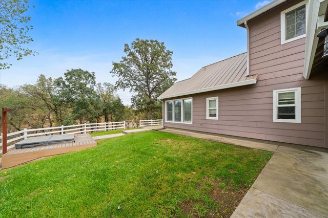 10190 Oak Run Road, Millville, CA 96069