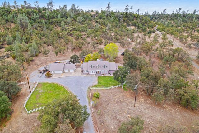 10190 Oak Run Road, Millville, CA 96069